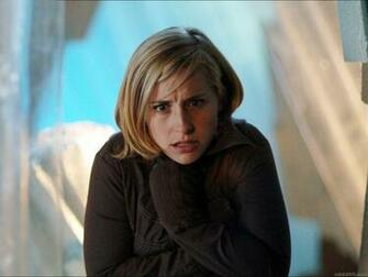 Allison Mack Wallpaper
