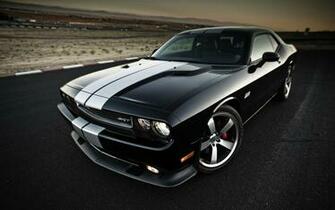 Challenger Srt8 Wallpaper