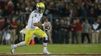 Oregon S Marcus Mariota Has Mcl Sprain
