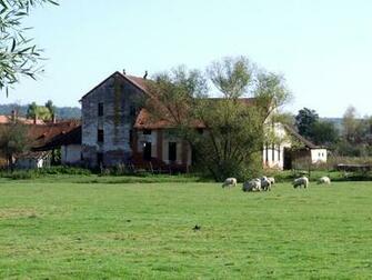 Old Farmhouse Best Landscape Wallpaper