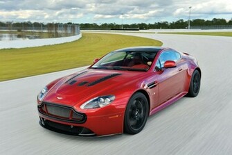 Aston Martin Vantage Wallpaper Topismag Net