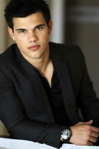 Taylor Lautner HD Wallpaper 7wallpaper Net