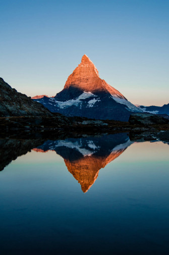Mountain iPhone Wallpaper