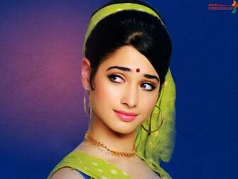 Tamanna Bhatia Hot In Himmatwala Wallpaper Subtat