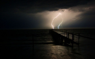 Lightning Storm Rain Clouds Sky Nature Thunderstorm Wallpaper