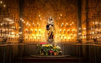 Jesus Babies Room Architecture Flowers HDr Color Wallpaper Background