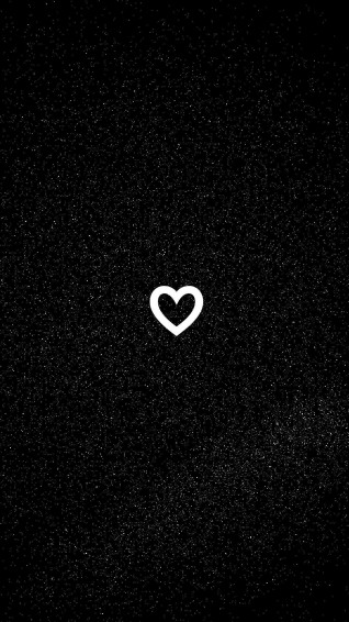 Aesthetic Dark Heart Wallpaper