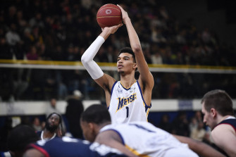 Victor Wembanyama Fiba Apologizes To Basketball Sensation After