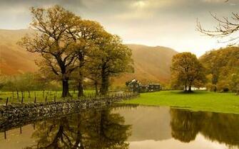 English Countryside Wallpaper