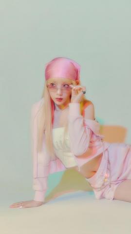 Taeyeon Weekend 4k Phone iPhone Wallpaper 320b