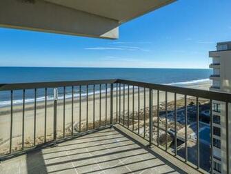 An Incredible Newly Renovated Bedroom Bath Oceanfront