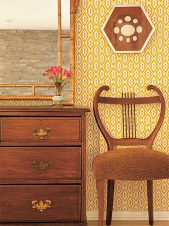 Retro Yellow Wallpaper Gives Traditional Furniture A Modern Look