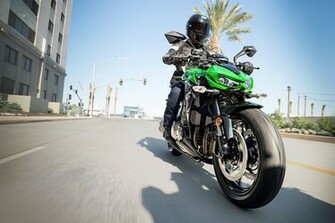 Kawasaki Z1000sx Wallpaper