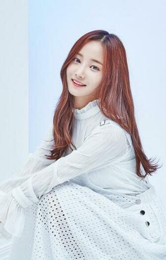 Cantiknya Girl Grup Rookie Duble Sidekick Momoland Di