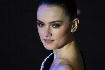 Daisy Ridley HD Wallpaper