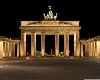 Brandenburg Gate 4k HD Desktop Wallpaper For Ultra Tv