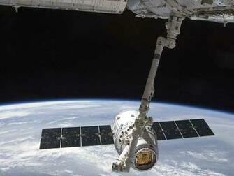 With The Earth In Background Spacex Space Exploration