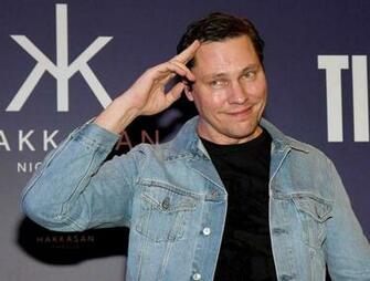 Tiesto Skrillex Dj Snake Spin During Super Bowl Weekend