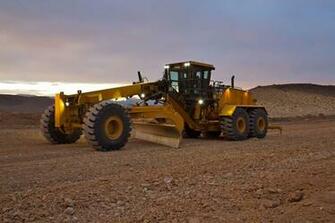 Caterpillar Wallpaper HD