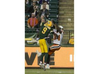 Edmonton Ab Eskimos Patrick Watkins Tips The Jpeg Quality