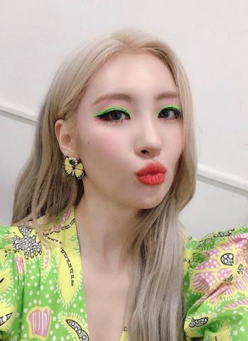 Sunmi Lalalay Uploaded By Blue Cat On We Heart It