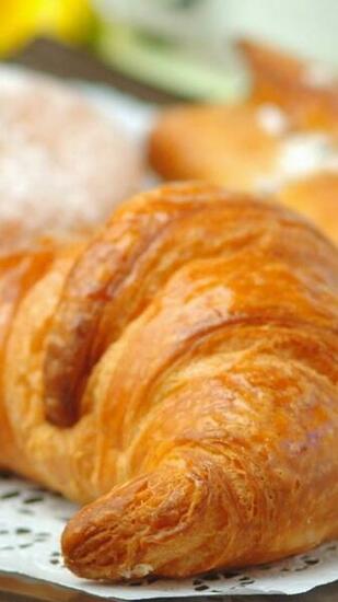Wallpaper Croissant Batch Donut iPhone