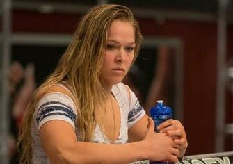Wallpaper Ronda Rousey Mma Fighter Rowdy Ufc Champion