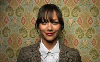 Pics Photos Rashida Jones Wallpaper HD Background