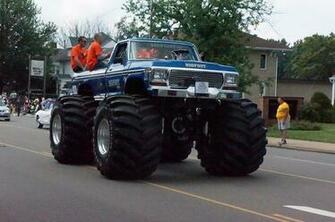 Wallpaper Bigfoot Monster Truck