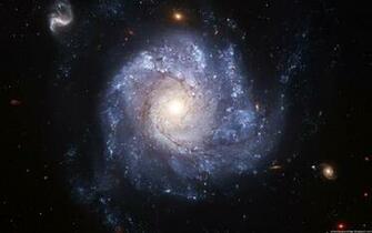 Hubble Wallpaper And Screensaver