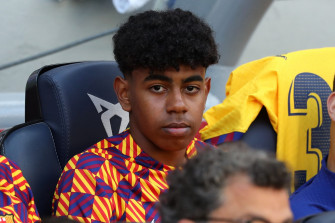 Lamine Yamal Qui N Es La Nueva Sensaci Del Fc Barcelona Wallpaper