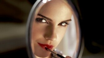 Home Emma Watson Beauty Queen