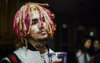 Wallpaper Look Background Dreadlocks Grin Rapper Lil Pump