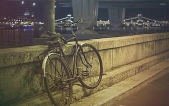 Chained Vintage Bike Wallpaper Photography