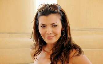 Celebrity Photos Ali Landry Hot And Sexy Wallpaper