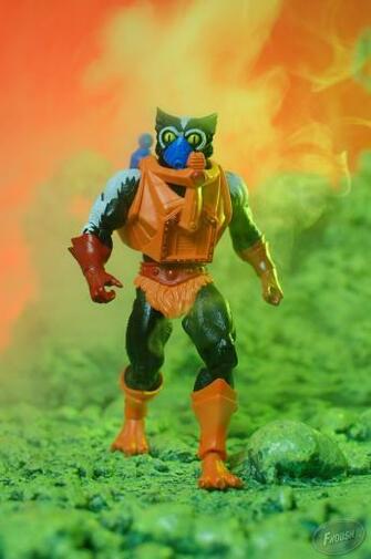Motuc Feature Customized Stinkor