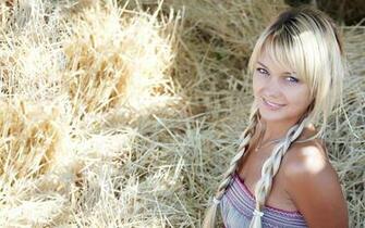 Pretty Blonde Wallpaper Wide Desktop J028nf066i Araspot