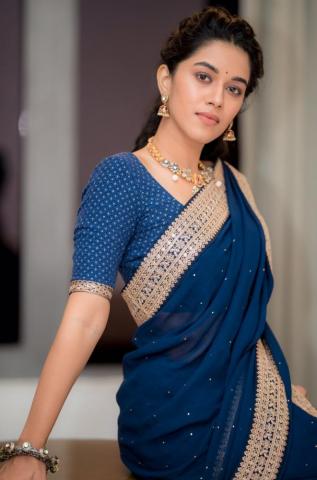 Mirnalini Glamoures New Designer Party Wear Saree Anarkalion