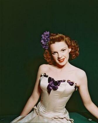 C L Brit S Mortes Jeunes Image Frances Ethel Gumm Judy Garland