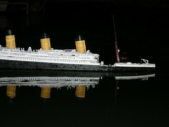 Titanic Sinking Wallpaper