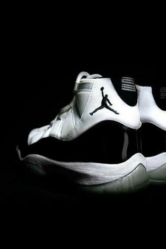 Air Jordan Xi Retro Concords iPhone Wallpaper