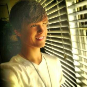 Justin Bieber Image Look Alike HD