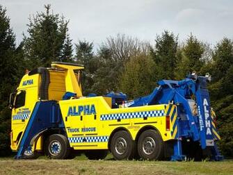 Towtruck Semi Tractor F Wallpaper