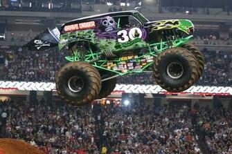 Grave Digger Monster Truck Race Racing G