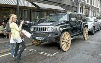 Hummer Funny Vehicles Girls With Cars Wallpaper