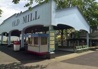 Kennywood Bringing Back The Old Mill Floral Clock This Year