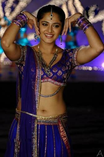 Tollywood Actress Navel Show Photos Boost