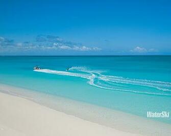 Waterski Wallpaper Magazine
