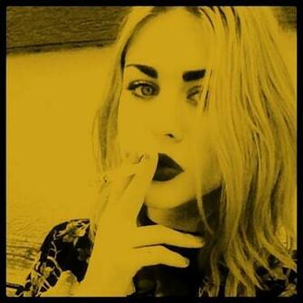 Frances Bean Cobain Image Wallpaper And
