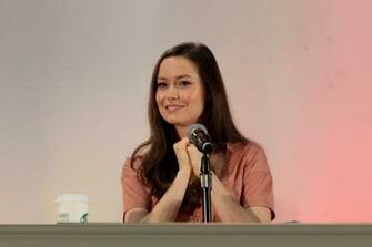 Summer Glau Phoenix HD Wallpaper New